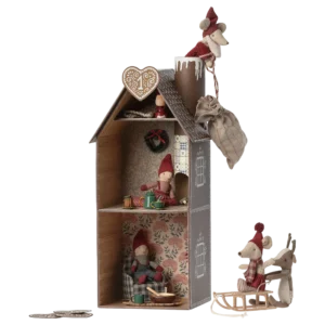 Maileg gingerbread house
